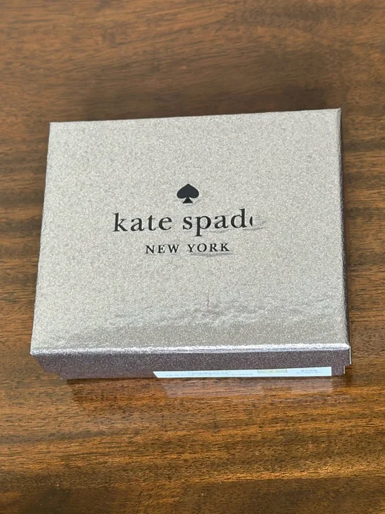 NWT - Kate Spade Kenzie Boxed Glitter Cardholder - Picture 4 of 10